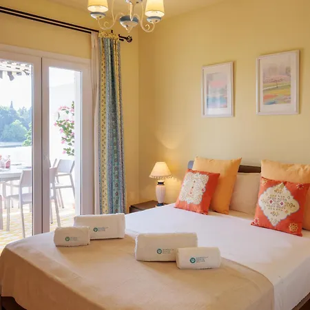 Banus - Playa Rocio Beachfront Residential *