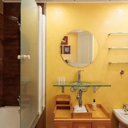 Banus - Playa Rocio Beachfront Residential Apartman Marbella