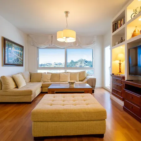 Apartmán Banus - Playa Rocio Beachfront Residential *