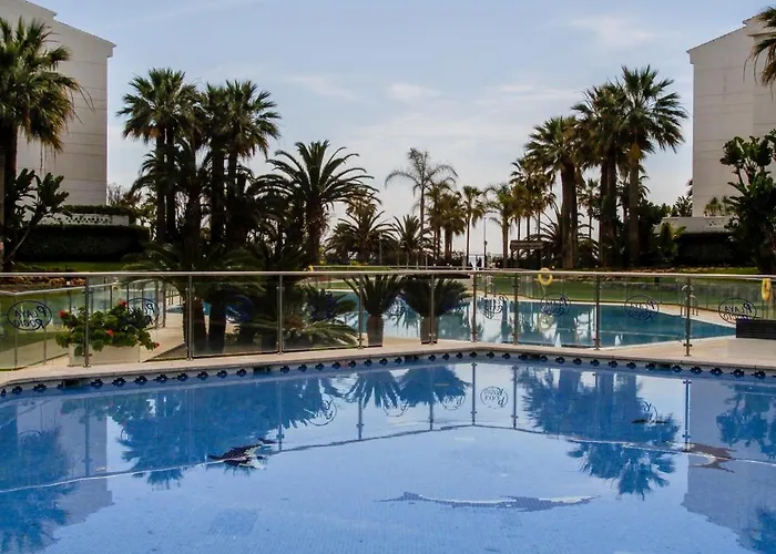 Banus - Playa Rocio Beachfront Residential شقة