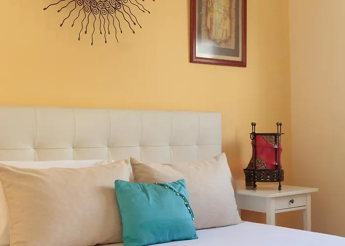 شقة Banus - Playa Rocio Beachfront Residential