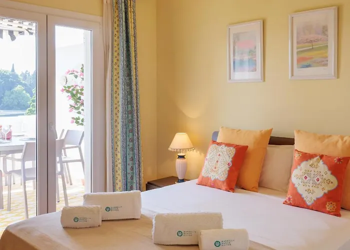 Banus - Playa Rocio Beachfront Residential *