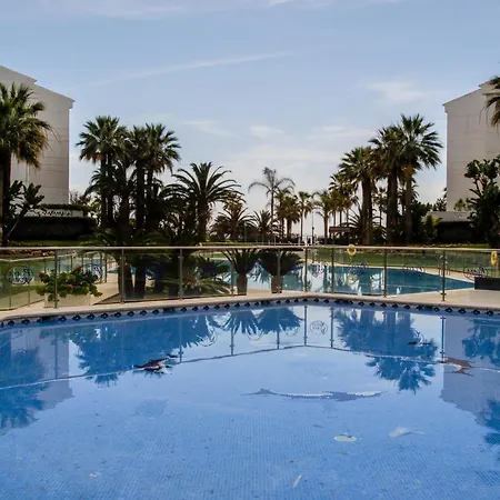 Banus - Playa Rocio Beachfront Residential Daire