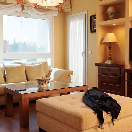 Daire Banus - Playa Rocio Beachfront Residential