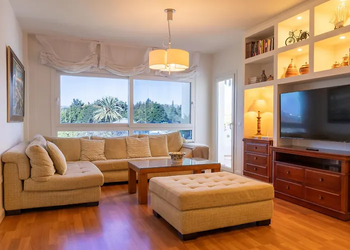Banus - Playa Rocio Beachfront Residential Apartment